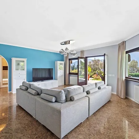 Valentina * Tremezzo